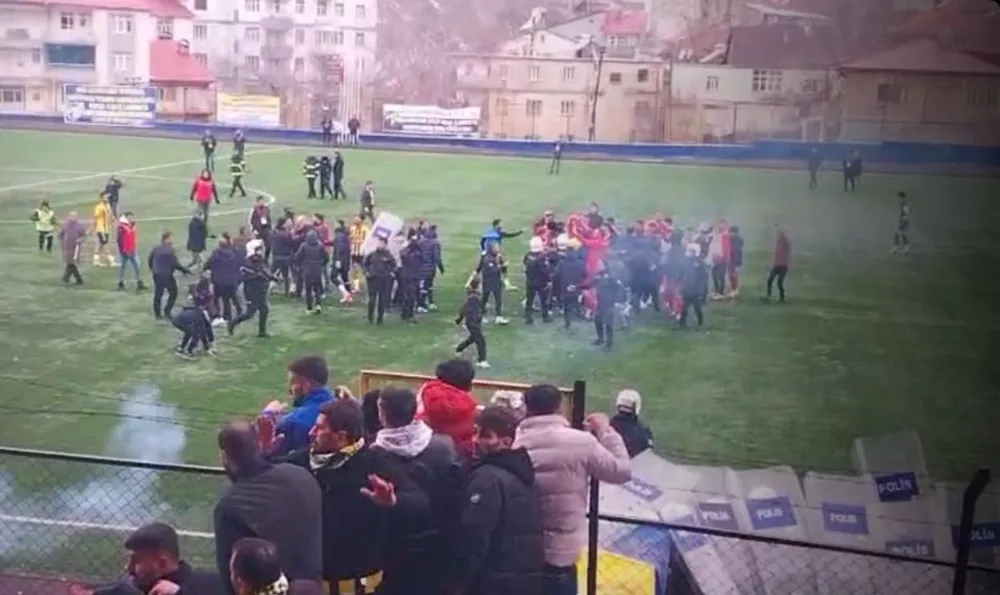 ŞIRNAK PETROLSPOR KULÜP BAŞKANI LOKMAN BESEN; “BİZİM AMACIMIZ FUTBOL OYNAMAK”