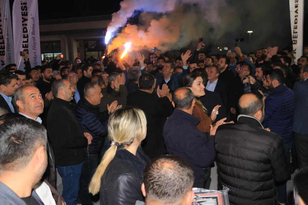 BAŞKAN YARKA: “KÜRDÜZ VE KÜRTLÜĞÜMÜZ İLE GURUR DUYUYORUZ”