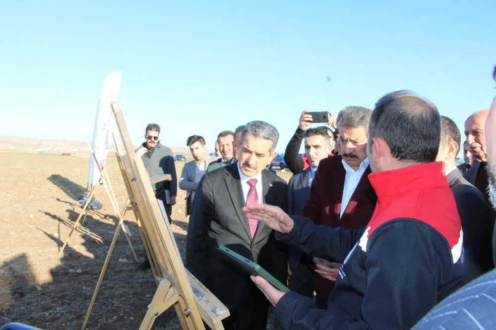 ŞIRNAK VALİSİ BİROL EKİCİ; “BİN KİŞİYE İSTİHDAM SAĞLAYACAK SERA PROJESİ ONAYLANDI”