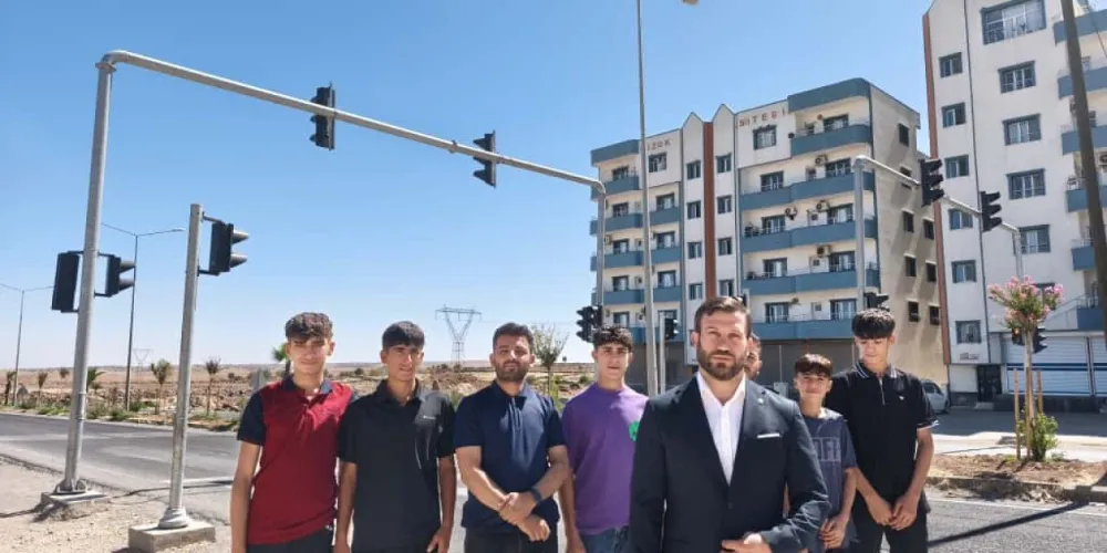 ÖĞRENCİLERDEN YETKİLİLERE ÇAĞRI! ÜST GEÇİT İSTİYORUZ